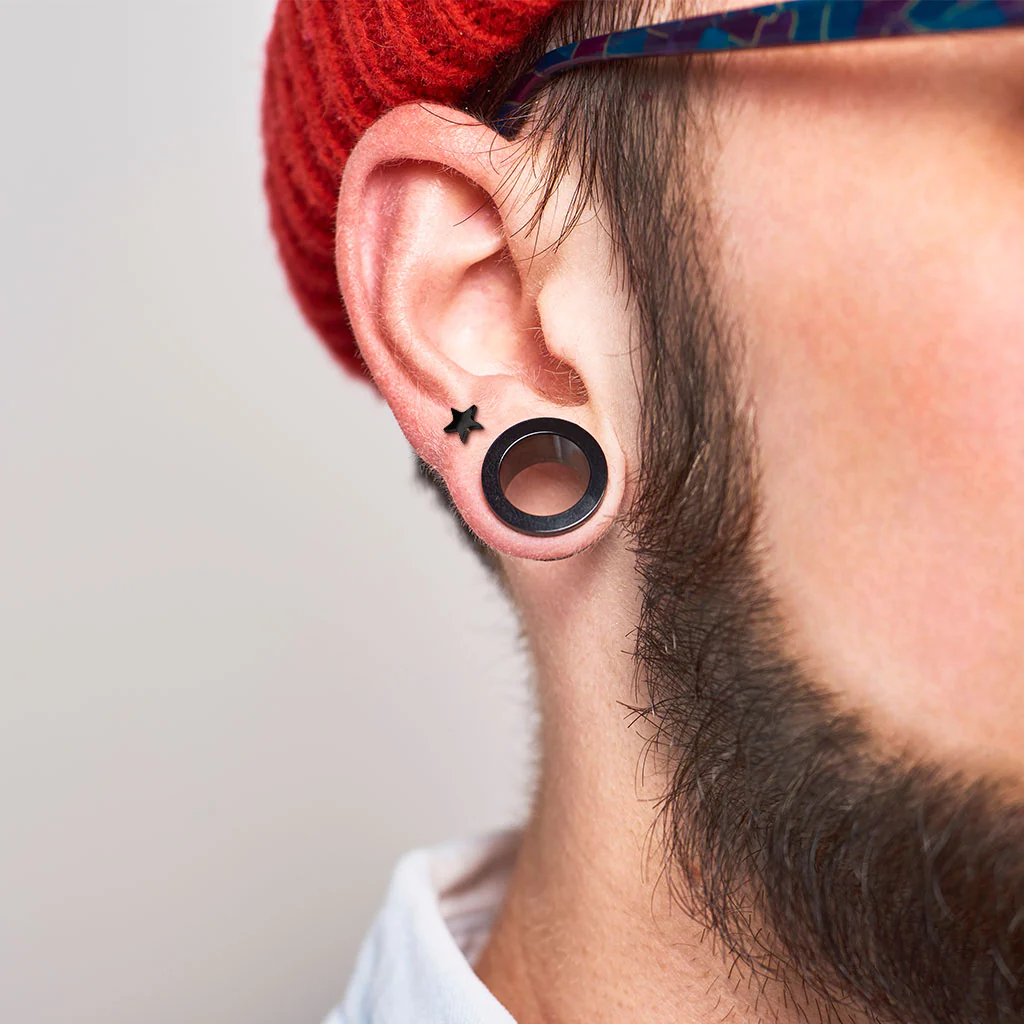 4 mm Flat Star Top Titanium Ear Cartilage Daith Tragus Helix loop Stud - Image 3